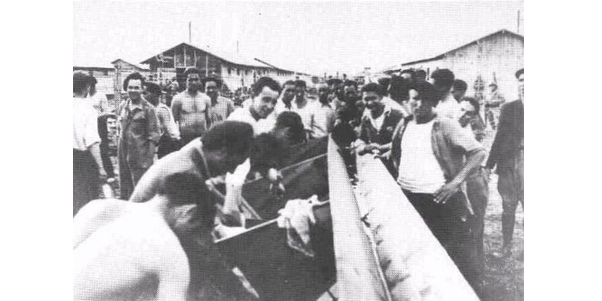 Camp de Gurs | Internés basques aux "lavabos" (été 1939) | Gurs (64)